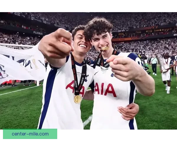 2025夏季转会窗口热刺成功引进利兹联主力中场补强阵容